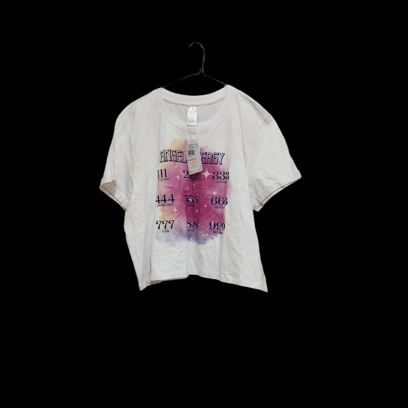 messy buns lazy days Tops - NWT Messy Buns Lazy Days Cropped Top